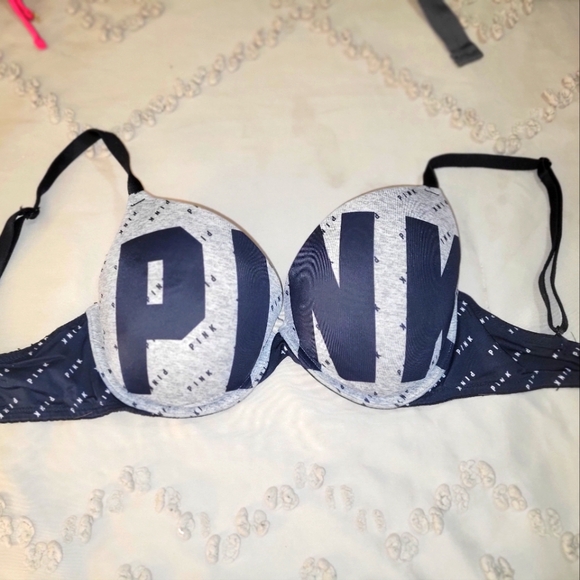 PINK Victoria's Secret Black and Gray Bra - Picture 4 of 4
